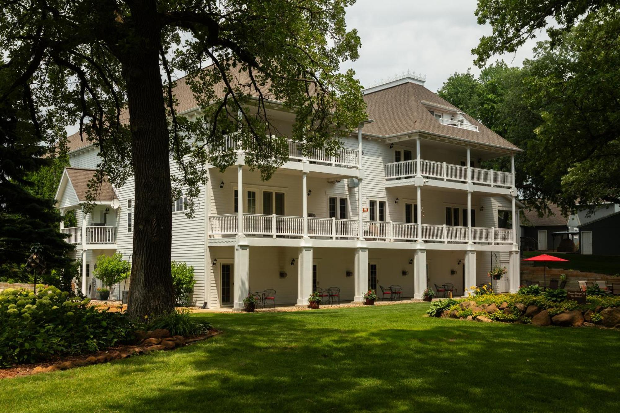 The Oakwood Inn Окободжи Экстерьер фото